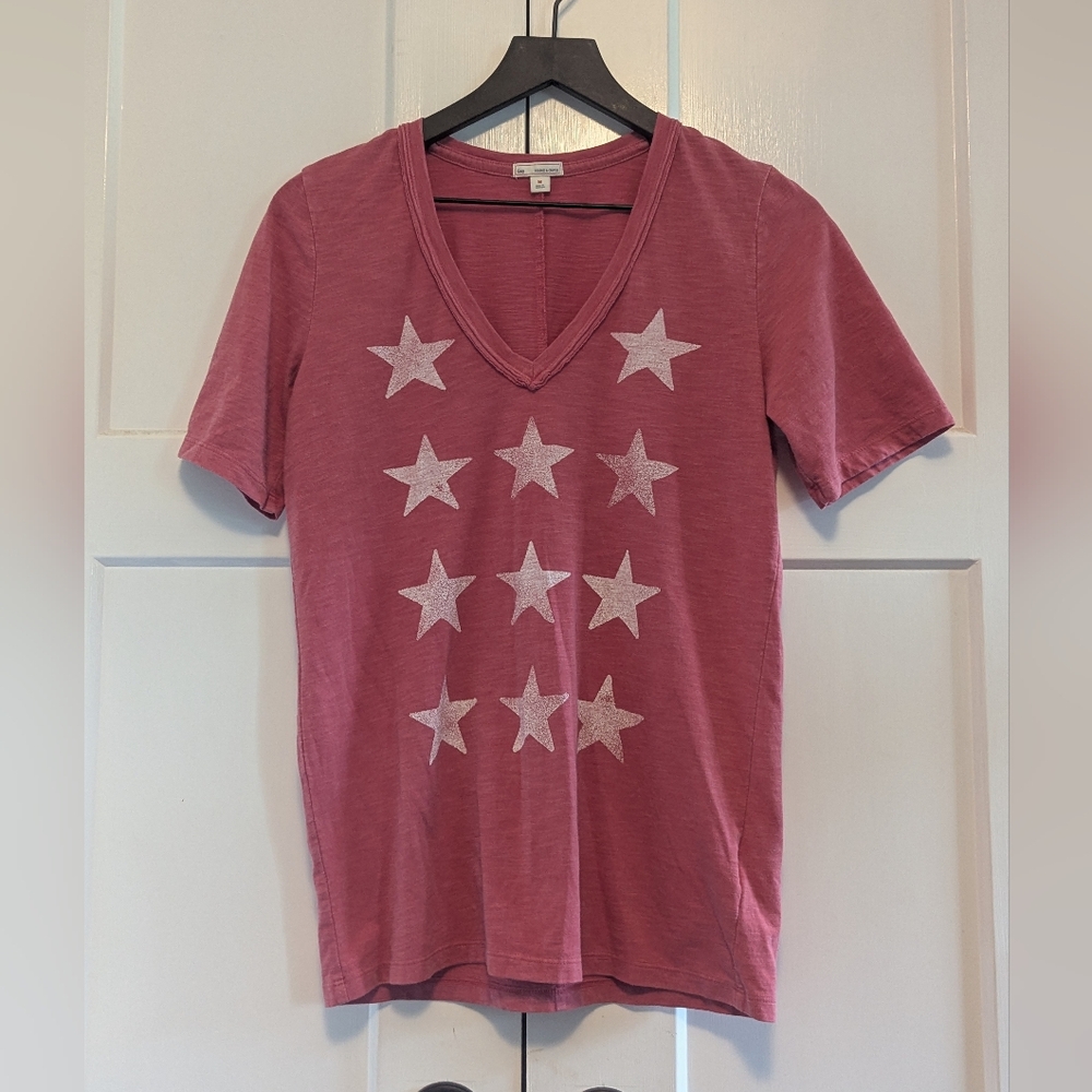 GAP Red USA Stars Flag Graphic Short Sleeve Tee Women's V-Neck Patriotic July